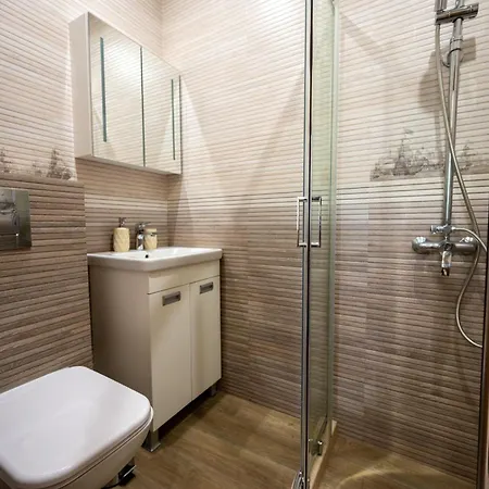 Luminous 2bdr With Balcony & View In The Center * Sofia